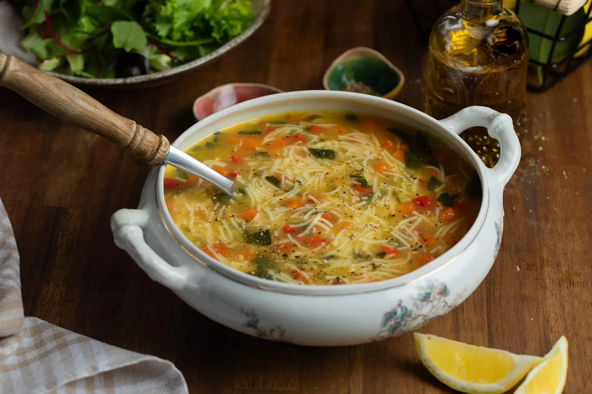 Şehriyeli Tavuk Çorbası